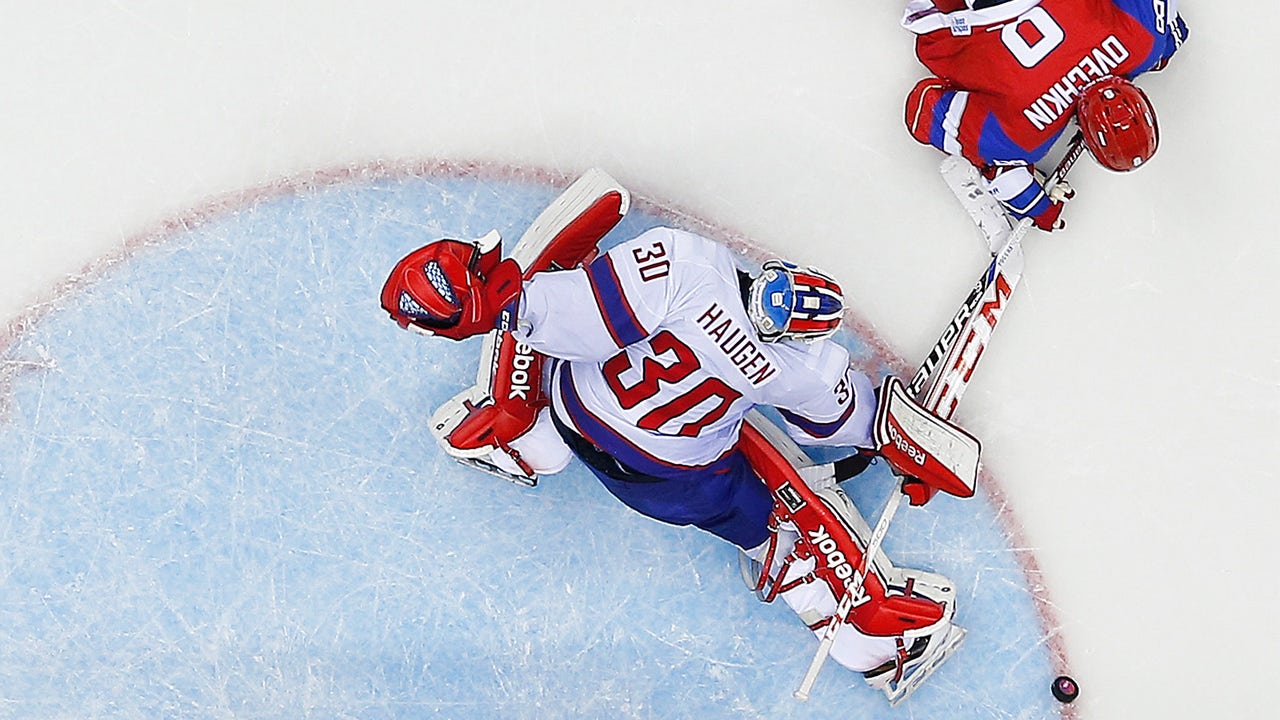 Russia beats Norway 4-0, dodges elimination